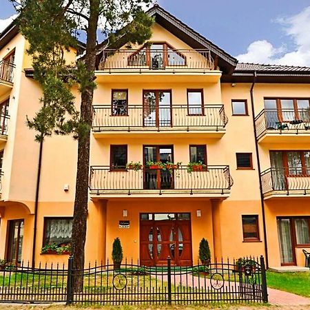 Villa Carmen เมียนซีวอเจีย ภายนอก รูปภาพ